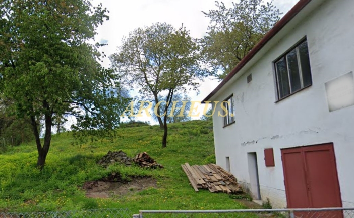 STAVEBNÝ POZEMOK  2435 m2 - OBEC BUDIMÍR - DOHODA !