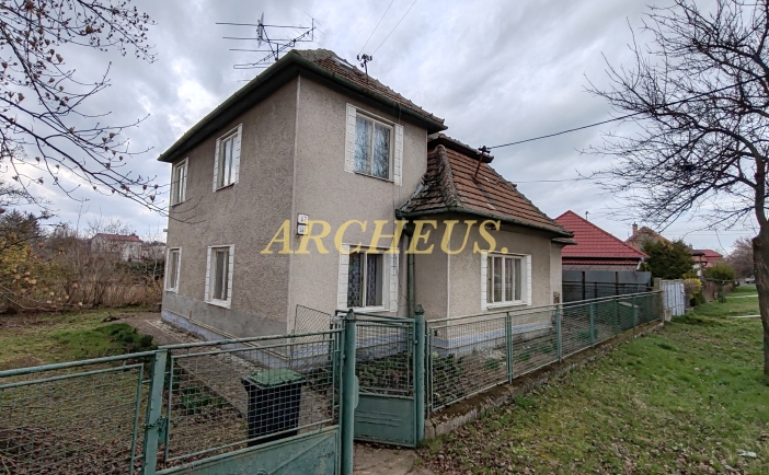 Rodinný dom Komjatice - Nové Zámky