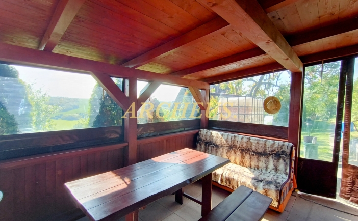 MUROVANÁ ZÁHRAD.CHATA, POZEMOK 492m2, ZO KUNOV II, SENICA