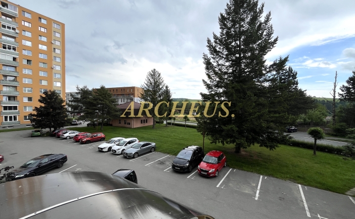 3 IZBOVÝ BYT S LOGGIOU NA PREDAJ, ŤAČEVSKÁ, BARDEJOV