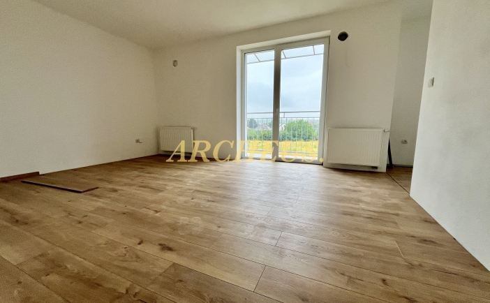 1 IZBOVÝ BYT S BALKÓNOM NOVOSTAVBA DLHÁ N/VÁHOM ŠAĽA