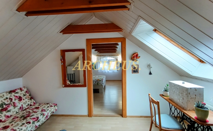 5 IZB.ROD.DOM, GARÁŽ, POZEMOK 986 M2, HRACHOVIŠTE, okr. NMnV