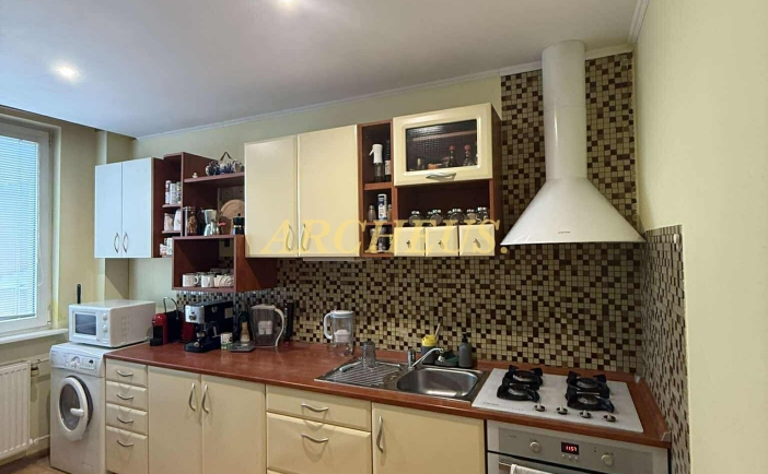 Nájom - ZREKONŠTRUOVANÝ 2 - IZBOVÝ BYT, 62M2, HUMENNÉ