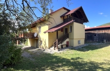 NA PREDAJ - RODINNÝ DOM, ZLATÉ, 8 KM OD BARDEJOVA