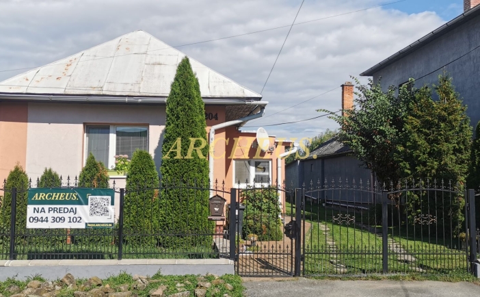 REKONŠTRUOVANÝ 3-IZBOVÝ ROD.DOM SO ZÁHRADOU, ZEMPL.TEPLICA