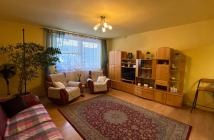 PREDAJ 2.-izbový byt, Malé námestie Malacky