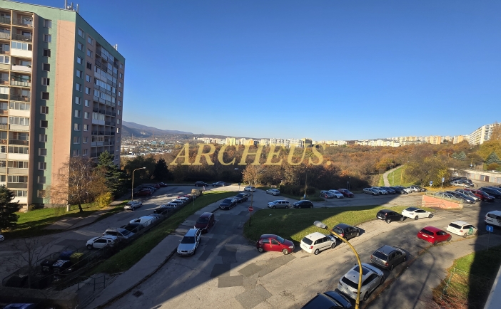 3 IZBOVÝ BYT S LODŽIOU, 65 M2, BIELOCERKEVSKÁ UL, KOŠICE