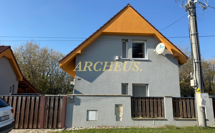 Rodinný dom Šoporňa - Galanta