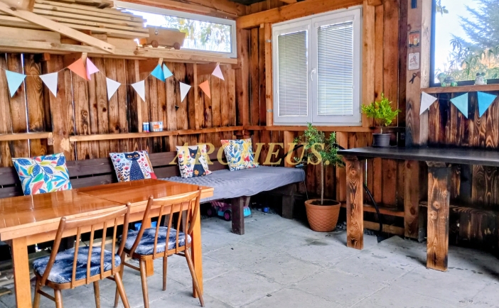 Záhradná chatka s obytnou jednotkou a pozemkom Malacky