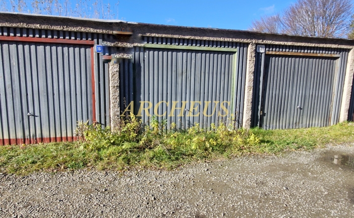 NA PREDAJ GARÁŽ NA SIDL: III