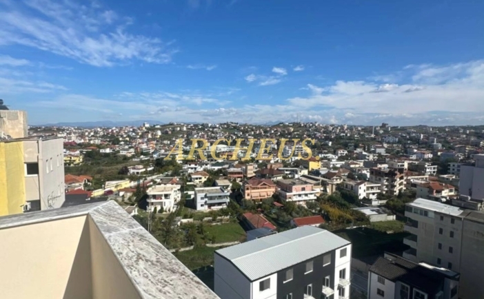 3-izbový apartmán s terasou, 75 m²,  Drač, Albánsko