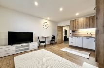 2 IZBOVÝ BYT 44 m2, REKONŠTRUKCIA, ZARIADENÝ, SEKČOV, PREŠOV