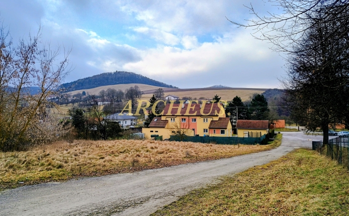 NA PREDAJ STAVEBNÝ POZEMOK (2529M2), TURÁ LÚKA, MYJAVA