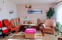 Priestranný rodinný dom v obci Pernek okr. Malacky