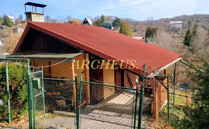 MUROVANÁ ZÁHRAD.CHATA,POZEMOK 629M2, ŽADOVICA-KRAJNÉ, MYJAVA