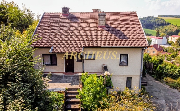 5 IZB.ROD.DOM, POZEMOK 1.895M2, BREZOVÁ pod BRADLOM, MYJAVA