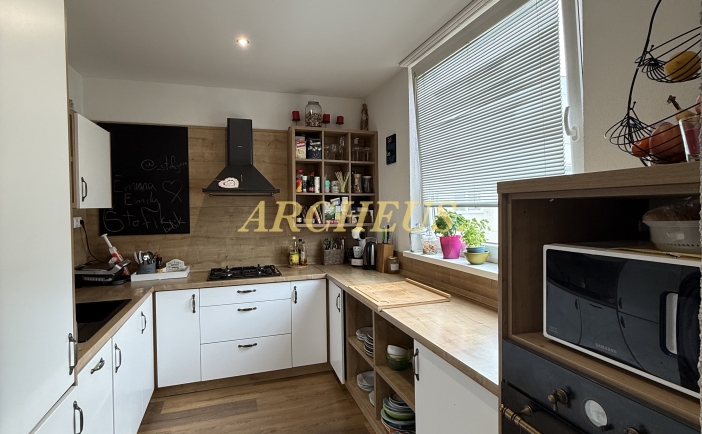 KOMFORTNÝ, KOMPLETNE ZREKONŠTRUOVANÝ 3-IZBOVÝ BYT, HUMENNÉ