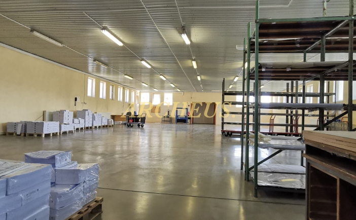 PRENÁJOM SKLADOVÉ PRIESTORY 678 m2, MILHOSTOV - TREBIŠOV