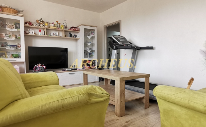 PEKNÝ 4-IZB.BYT NA PRENÁJOM, KOMENSKÉHO UL., TREBIŠOV