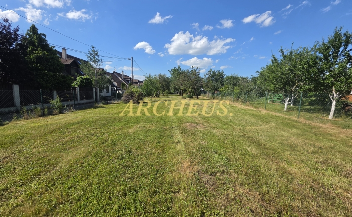 POZEMOK NA VÝSTAVBU 2 RODINNÝCH DOMOV,  1062 M2, ROZHANOVCE