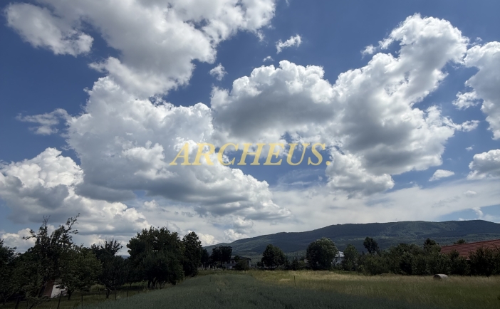 STAVEBNÝ POZEMOK V DLHOM NAD CIROCHOU – PRIESTOR PRE DOMOV