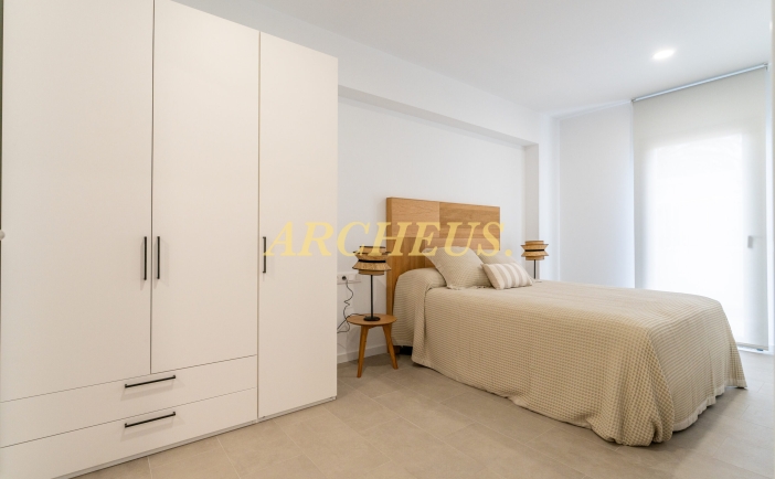 4-izbový apartmán pri mori, 85 + 74 m2, Cambrils, Španielsko