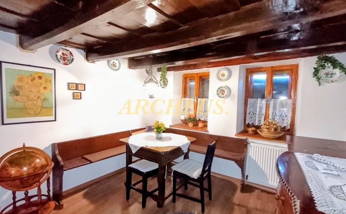 NA PREDAJ VIDIECKY DOM, POZEMOK 800 M2, VRBOVCE, okr. MYJAVA