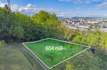NA PREDAJ POZEMOK, POD WILEC HÔRKOU, PREŠOV 604 M2