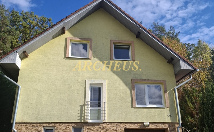 Na predaj priestranný rodinný dom