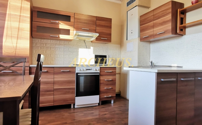 2-IZBOVÝ BYT S GARÁŽOU A VLASTNÝM KÚRENÍM, 82 m2, TREBIŠOV
